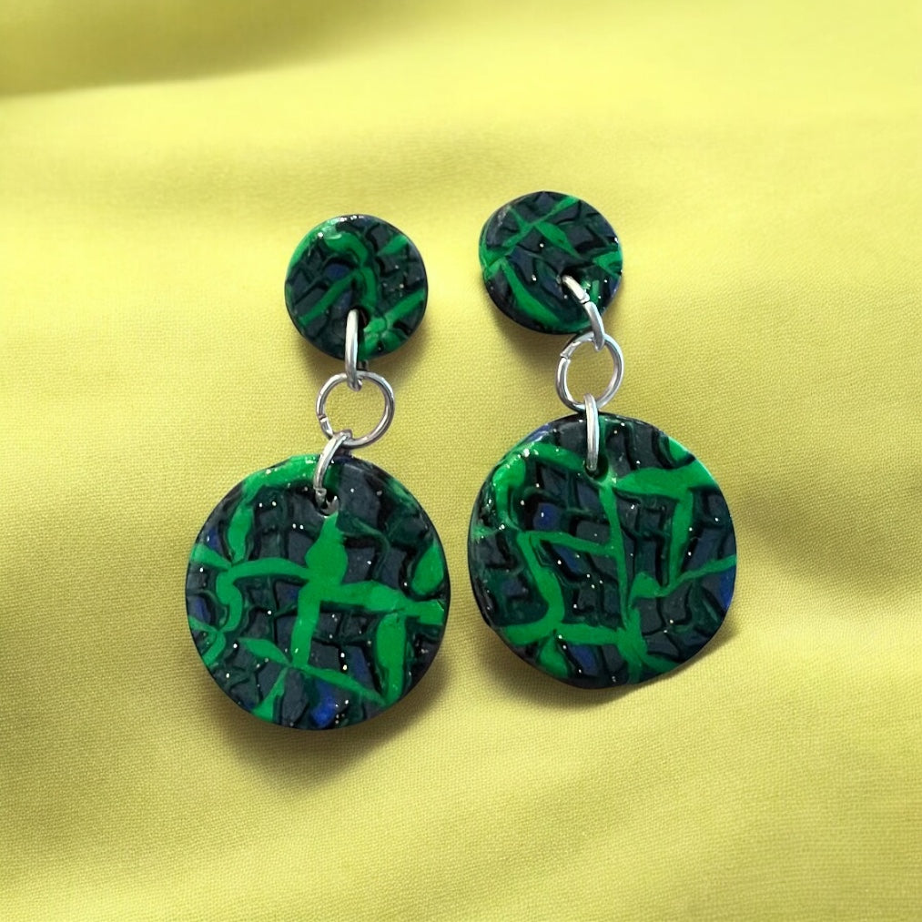 Alligator Round Dangles