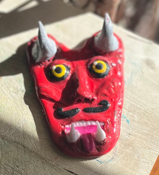 Helpful Demon Ring Holder